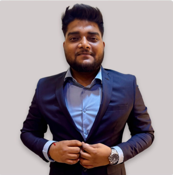 Abhishek Gupta, Event Expert, founder and CEO of pivoraexperience